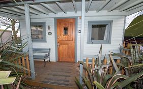 Seaways Glamping, Cedar
